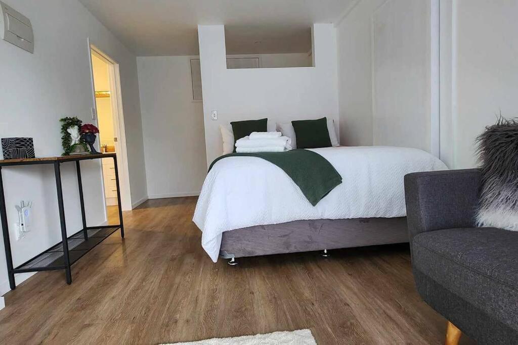 Beautiful New Onerahi Studio Whangarei Exteriör bild